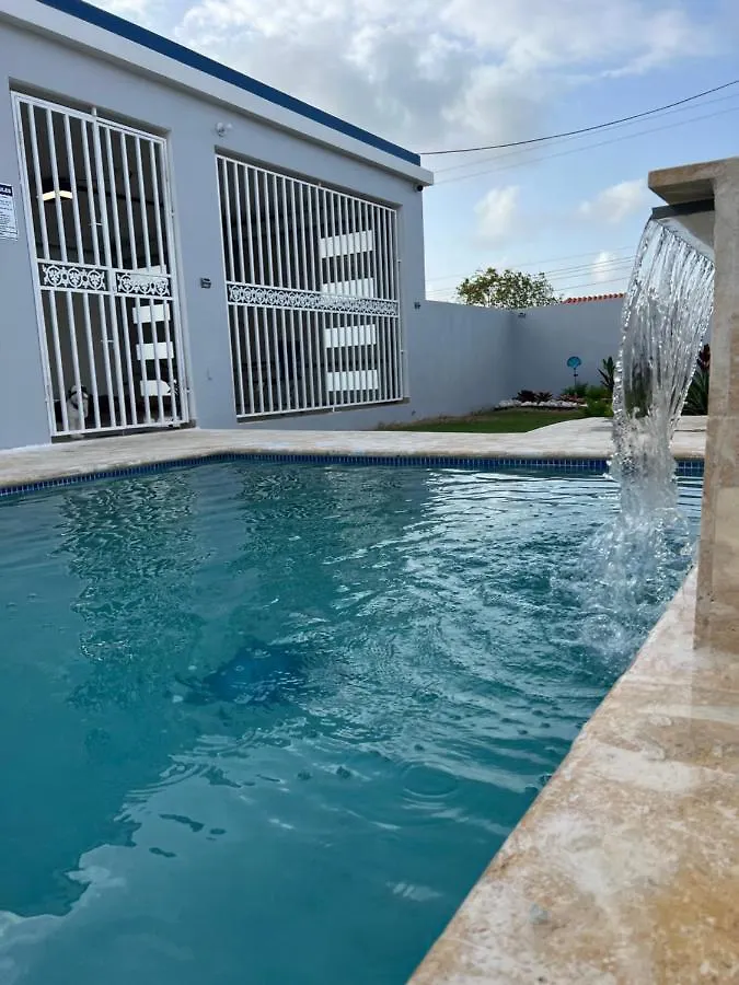 Coral Guest House Isabela 0*,