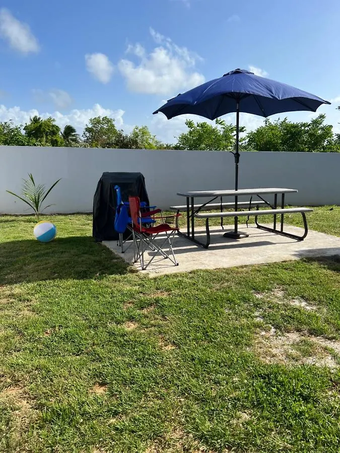 Coral Guest House - Jobos Isabela, Pr