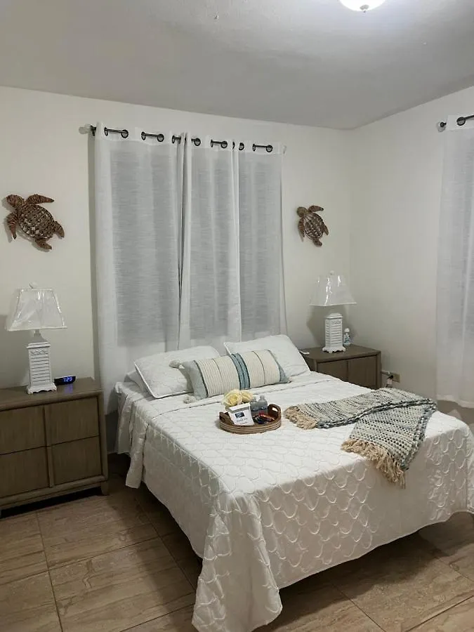 Coral Guest House - Jobos Isabela, Pr 別荘 イサベラ